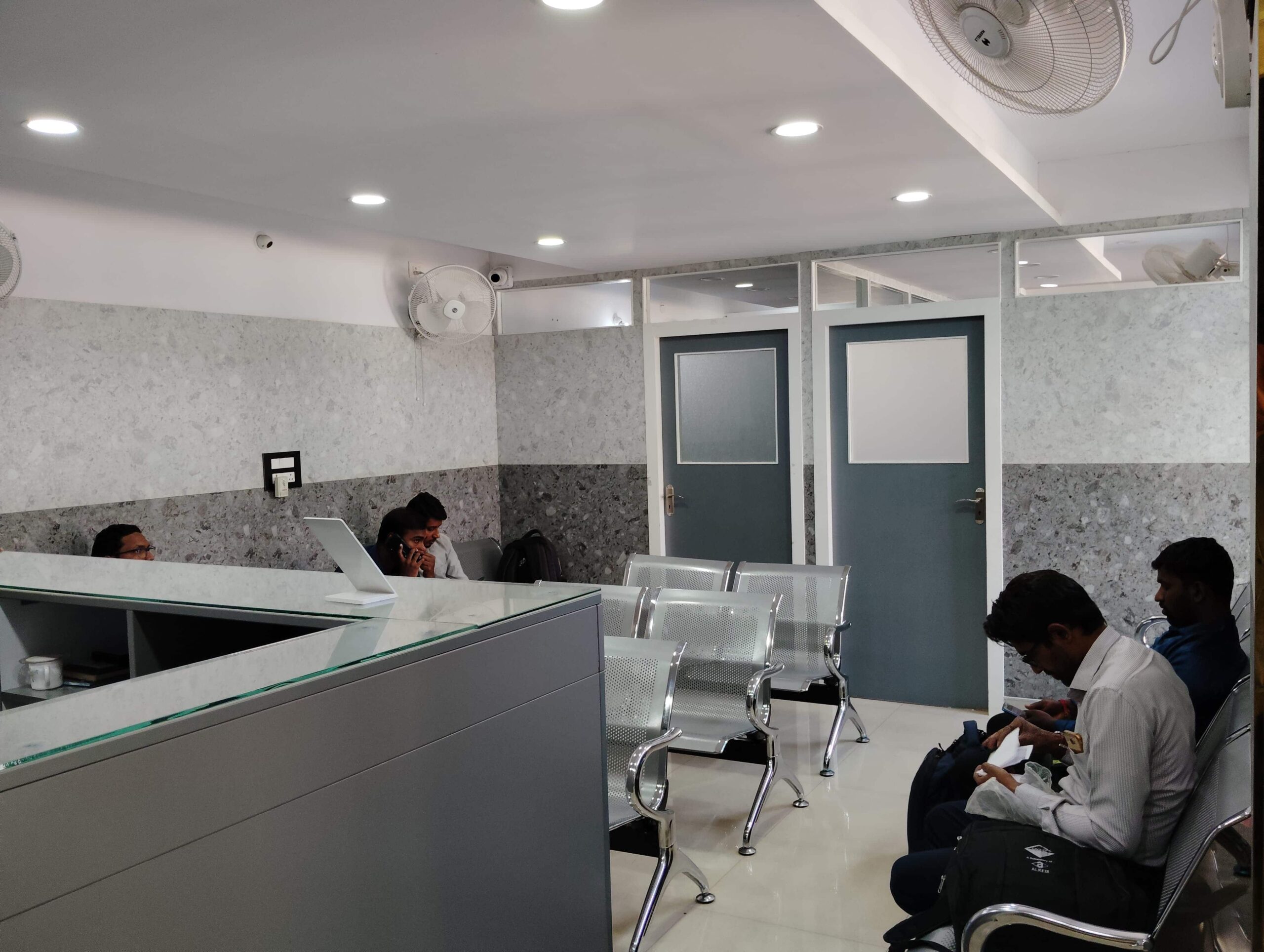 shakthi-health-care-hospital-gallery-reception-area